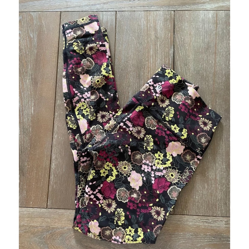 Lululemon Leggings Wunder Under Fluorolace Multi Color Size 6 Floral Flower